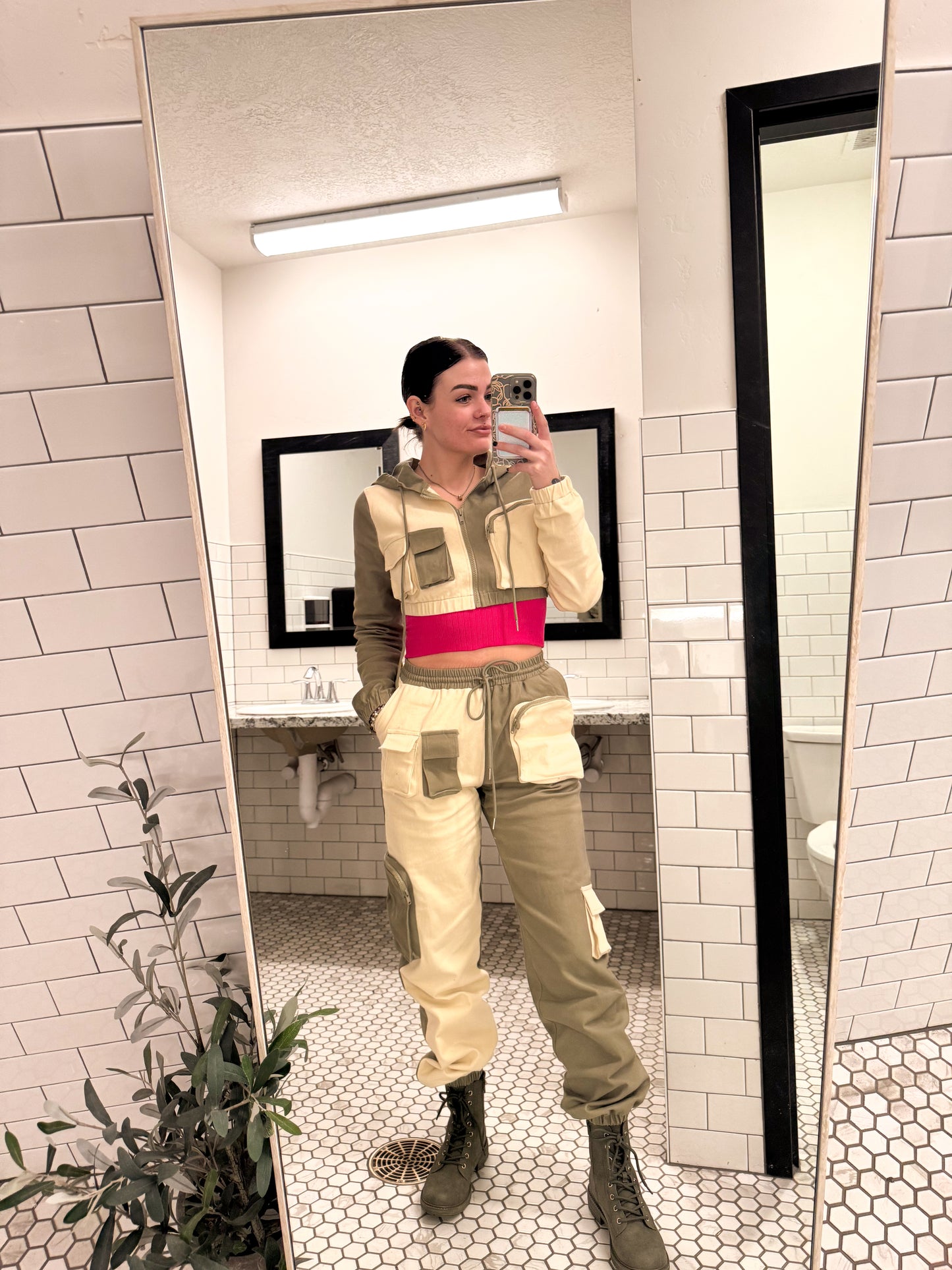 Jordyn Cargo Set