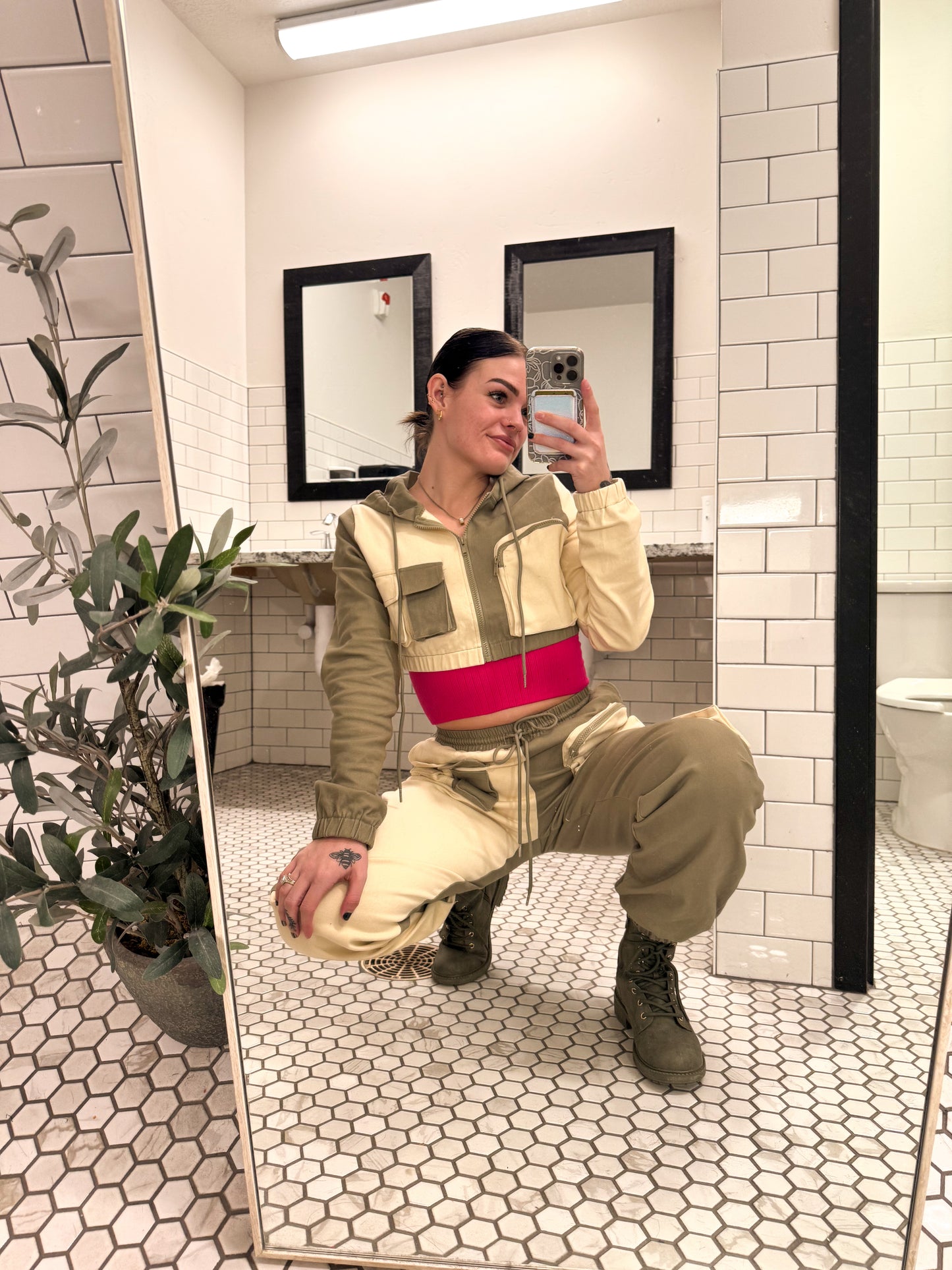 Jordyn Cargo Set